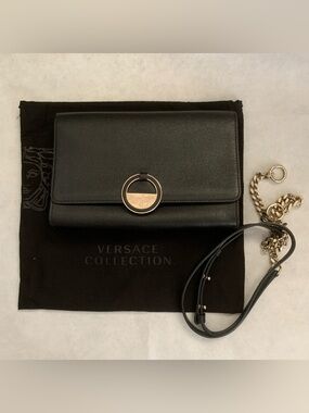 EUC Authentic Versace Black Leather Medusa Ring Clutch Crossbody